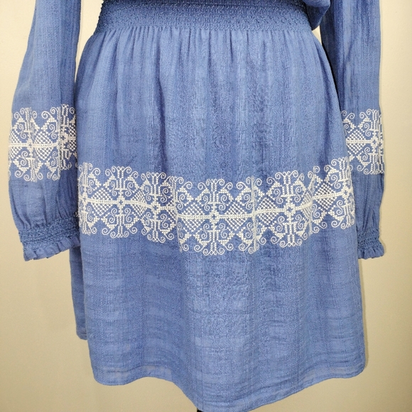 Tory Burch 100% Cotton Embroidered Off-the-Shoulder Smocked Mini Dress Sz. XS - Picture 6 of 13
